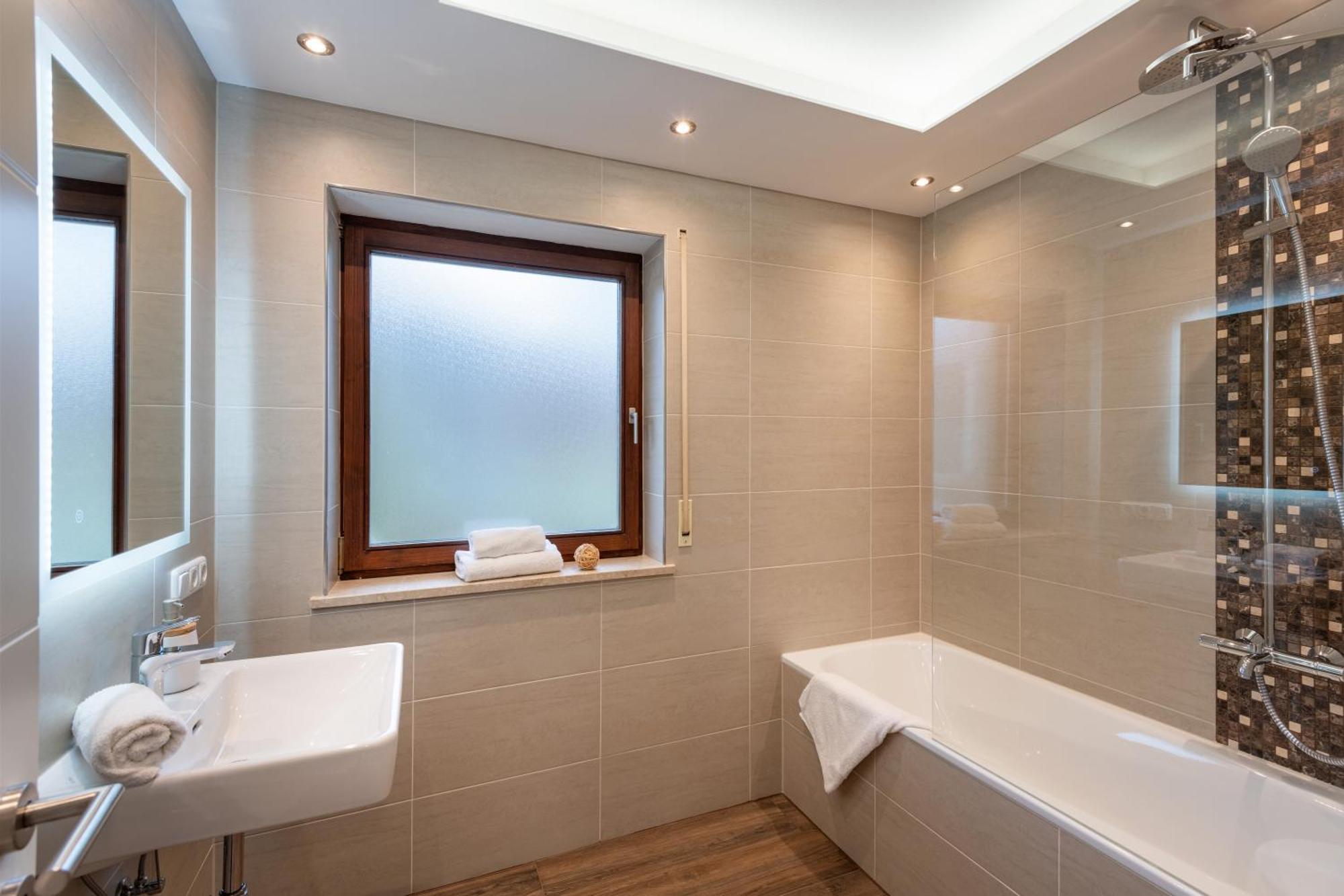 Ferienhaus Wildbarren - Alpenmagie Suites اوبرودورف المظهر الخارجي الصورة